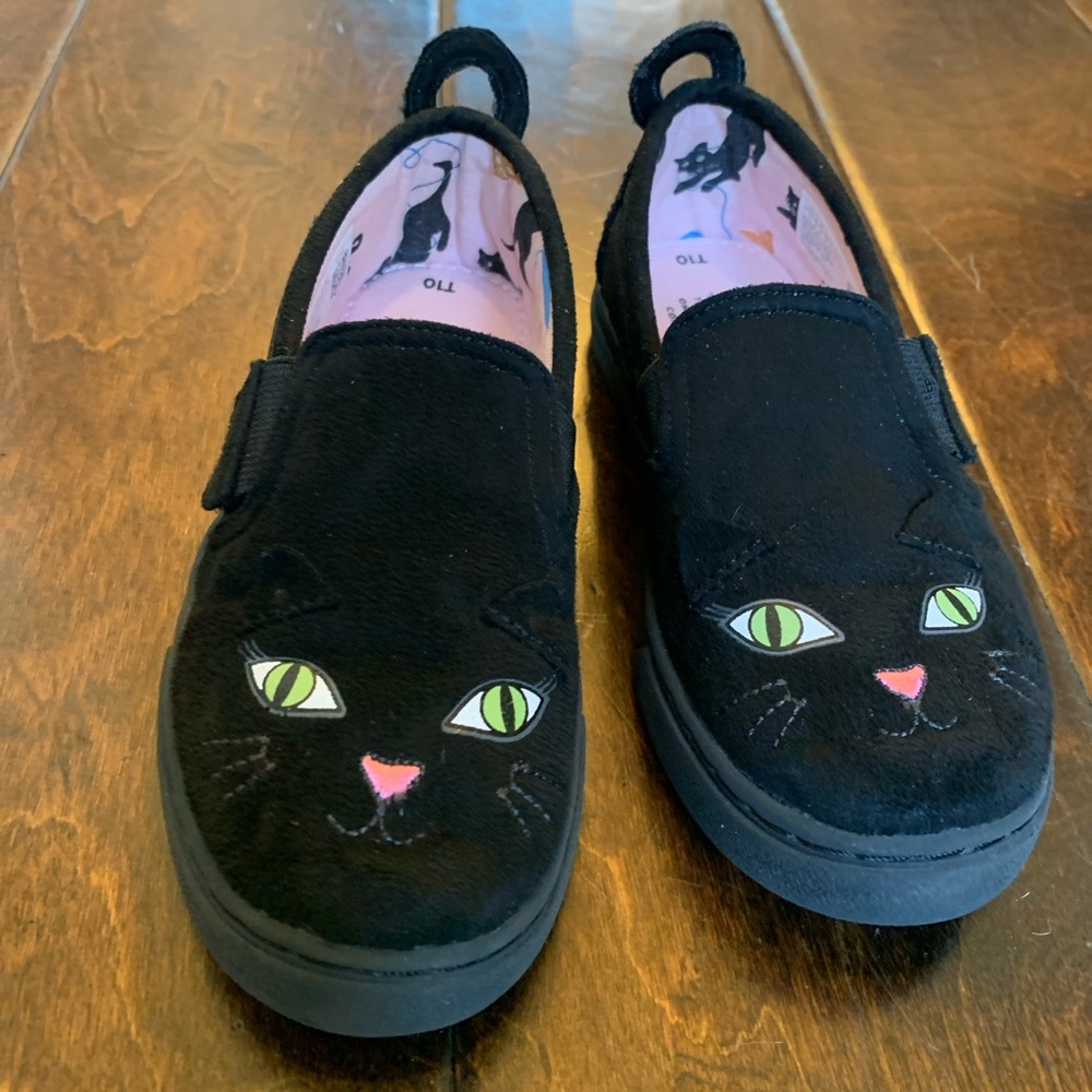 TOMS Tiny Black Cat Glow in the Dark